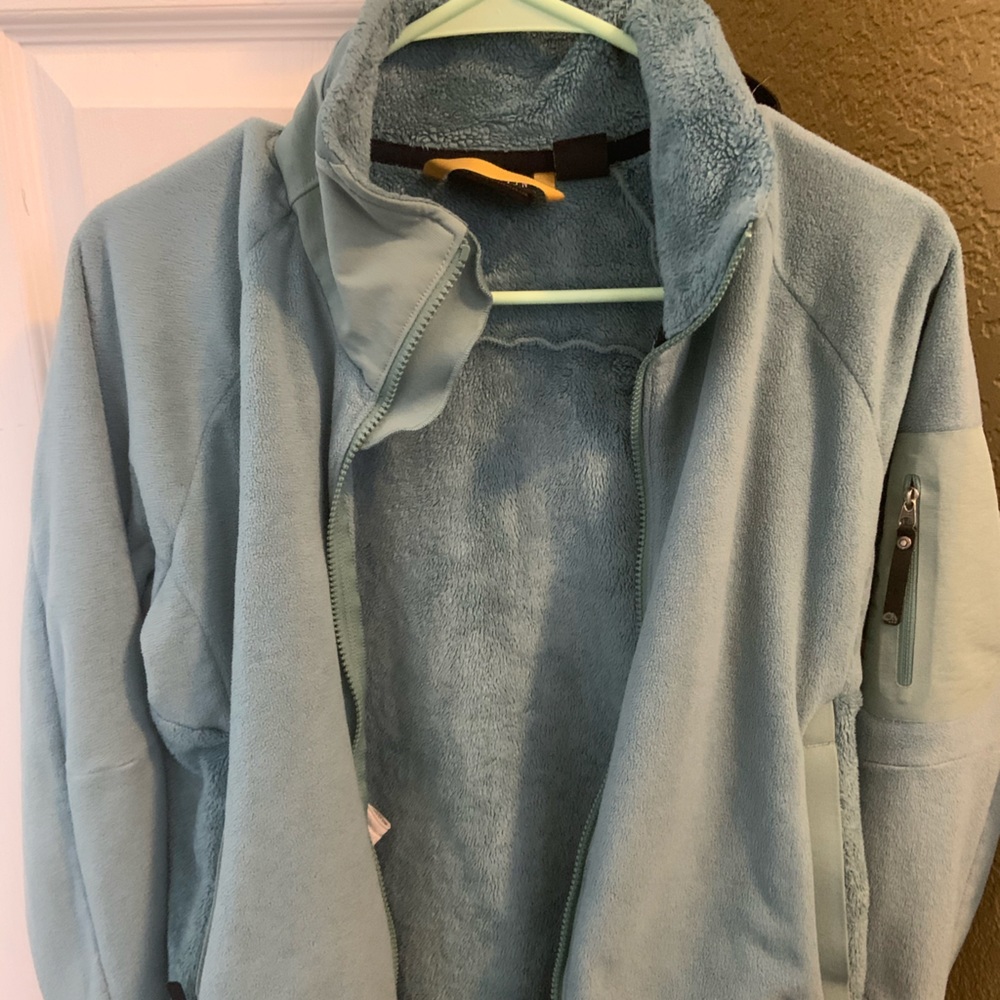 Mountain Hardware jacket